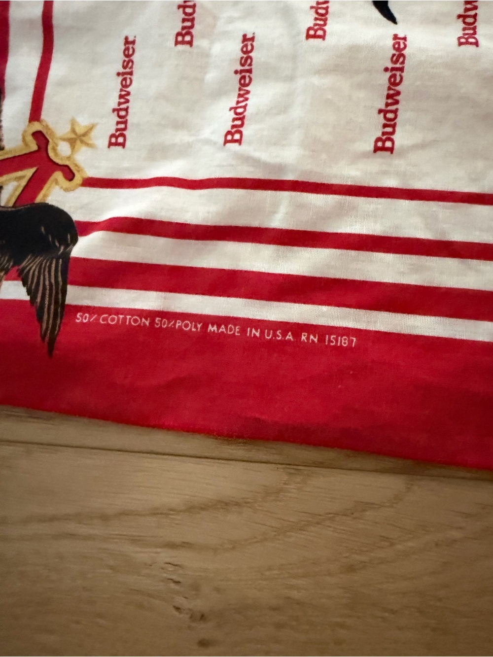 Budweiser Red and White Eagle Crest Bandana vintage 1989 - Picture 5 of 6